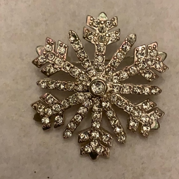 Monet Jewelry - Rhinestone Snowflake Pin